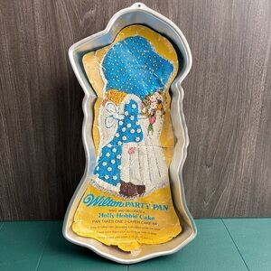 New vintage! Aluminum 1975 Holly Hobbie cake pan by American Greetings Corp